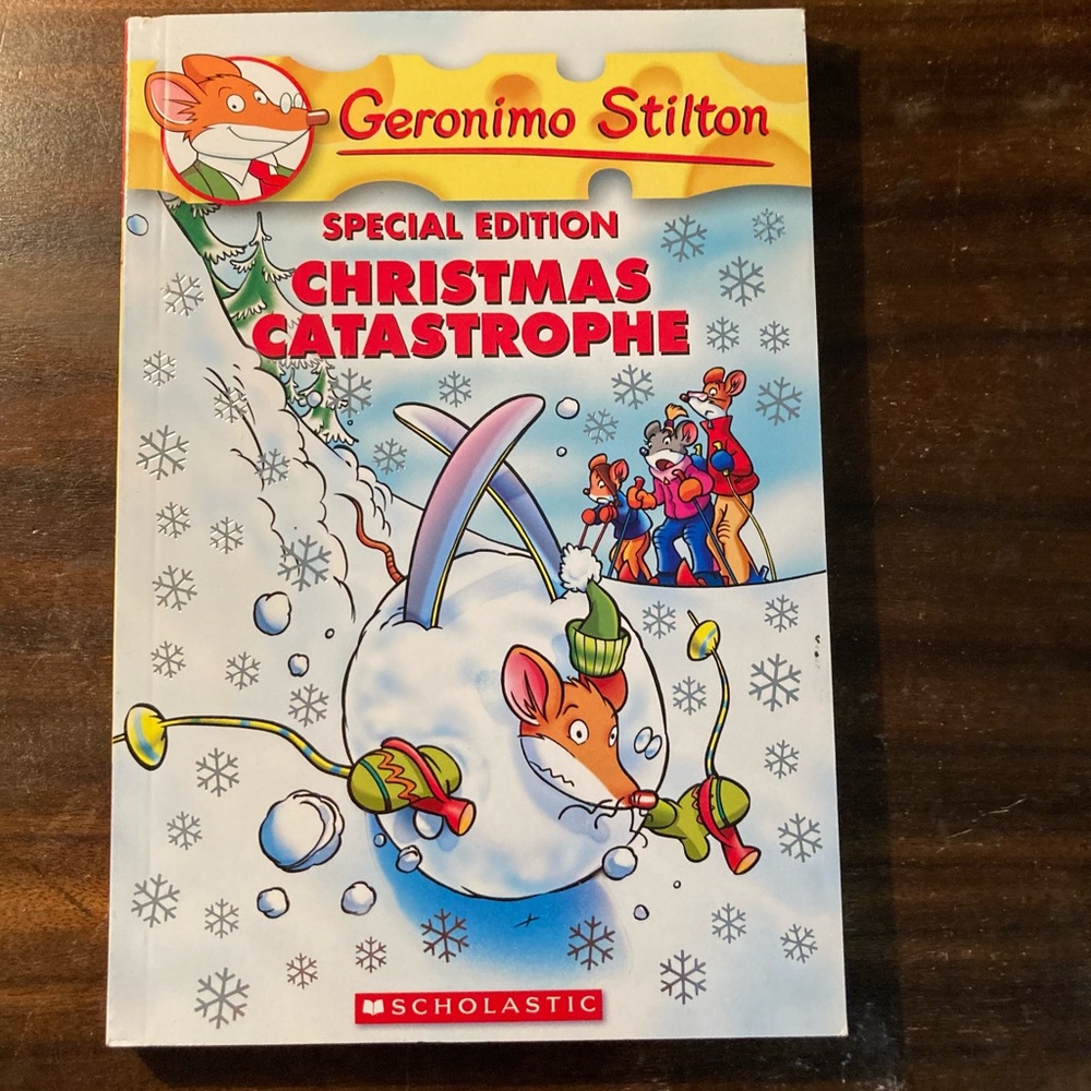 4/$20 NWT Christmas Catastrophe Geronimo Stilton Special Edition Paperback Child